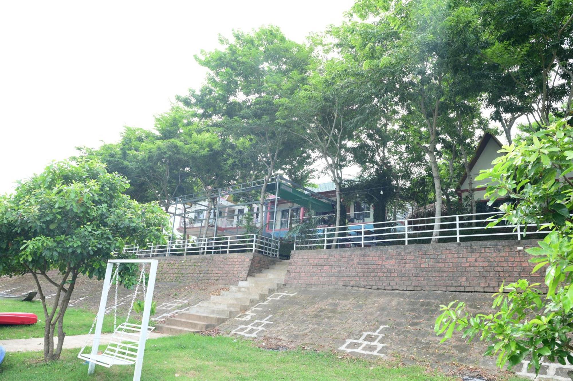 Restful River Bungalow Phong Nha Buitenkant foto