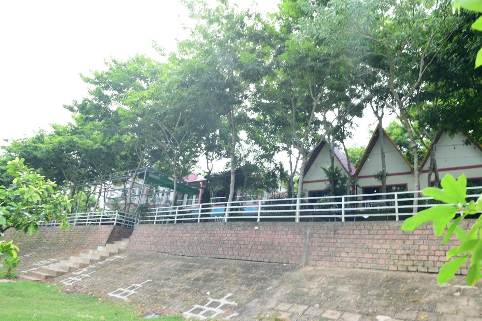 Restful River Bungalow Phong Nha Buitenkant foto