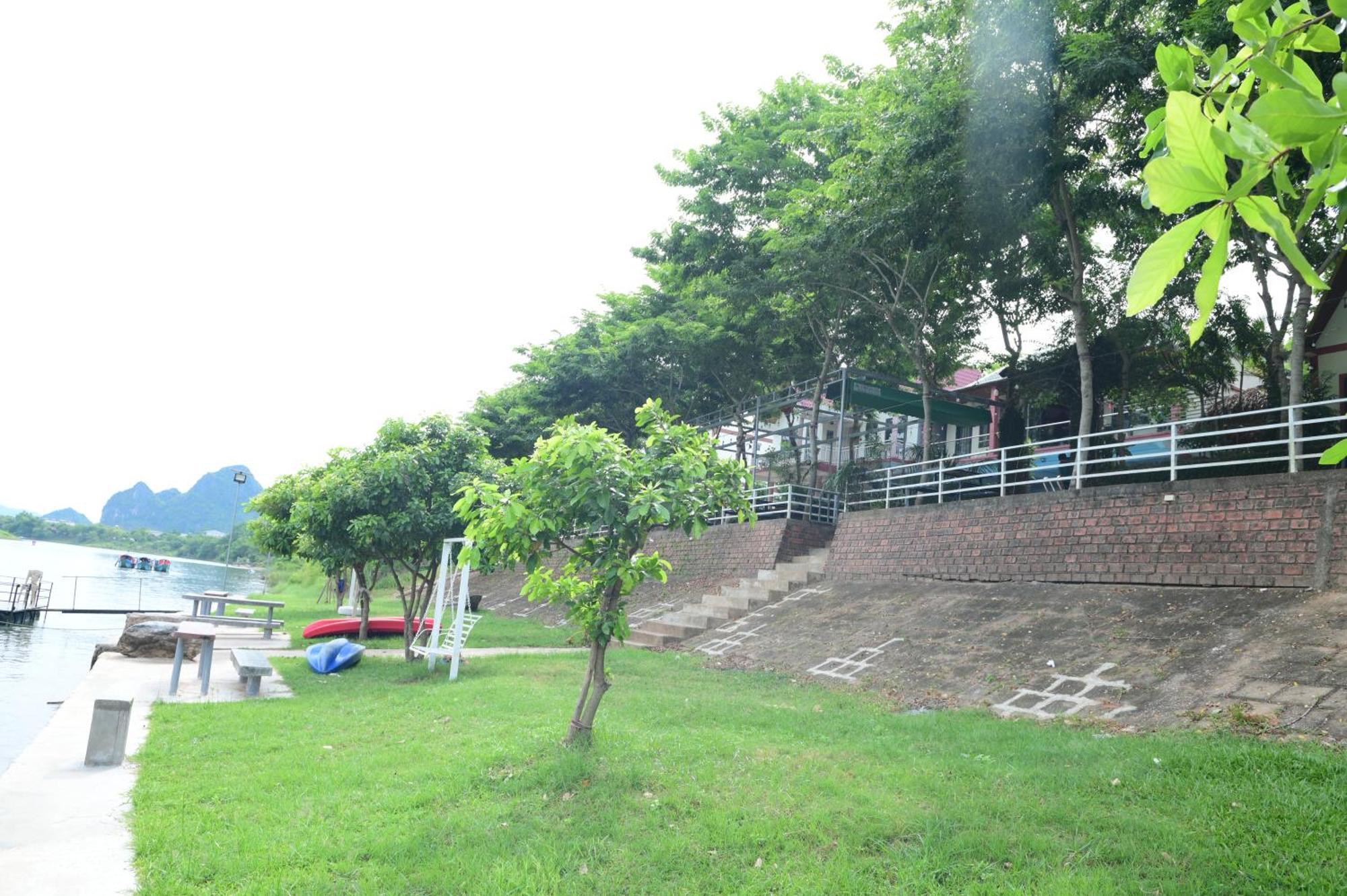 Restful River Bungalow Phong Nha Buitenkant foto
