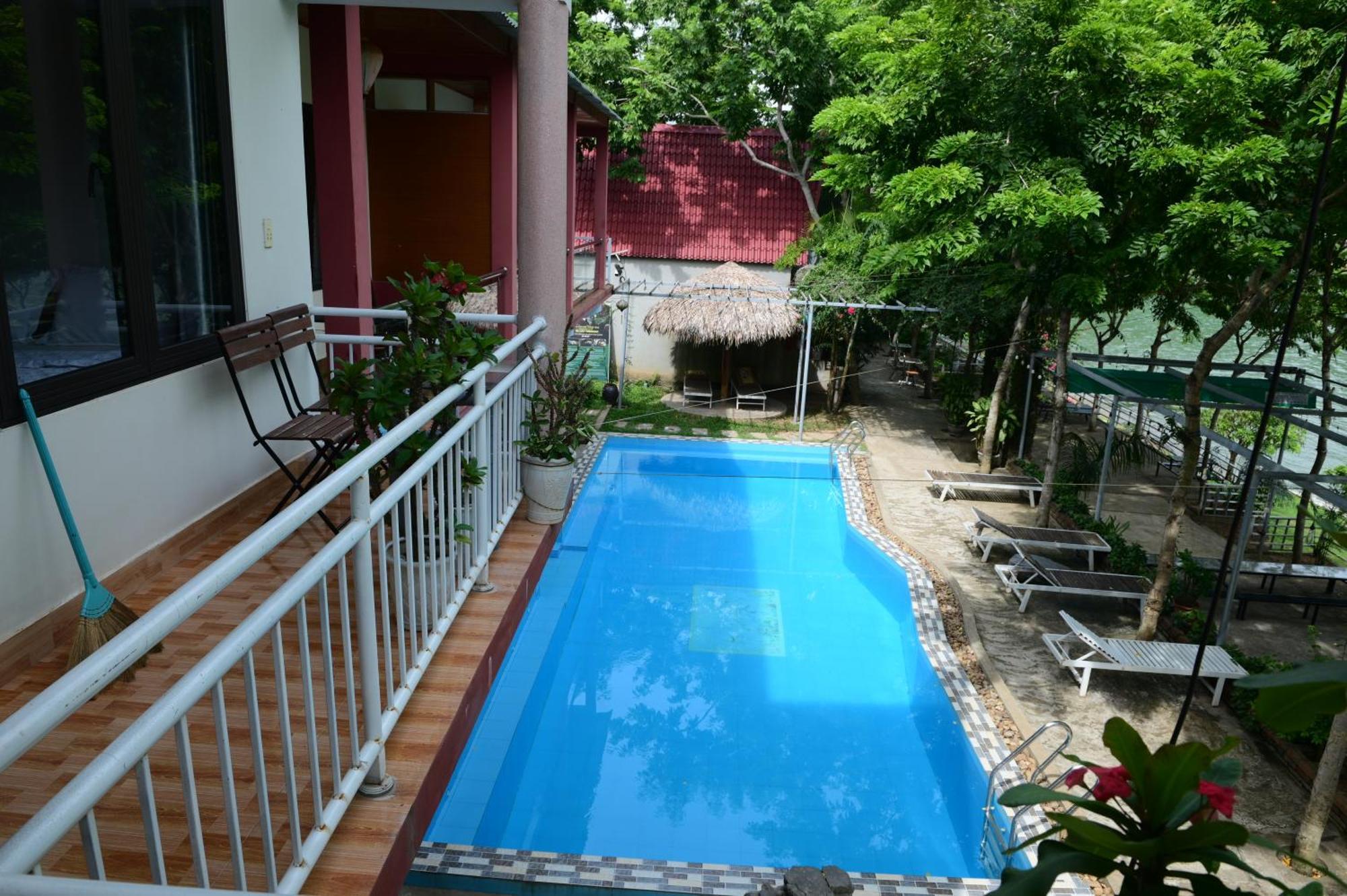 Restful River Bungalow Phong Nha Buitenkant foto