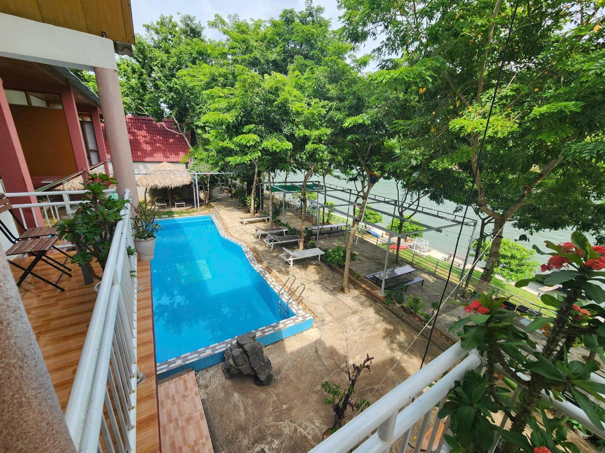 Restful River Bungalow Phong Nha Buitenkant foto